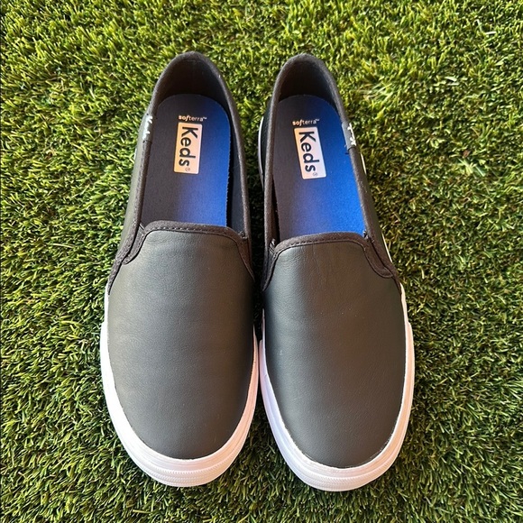 Keds Black Slip-On Sneakers with Canvas Upper Women’s Size 7.5 - Picture 1 of 7